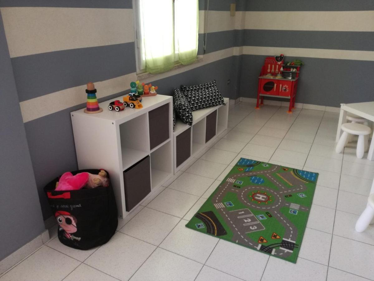 רימיני Hotel Serafini מראה חיצוני תמונה