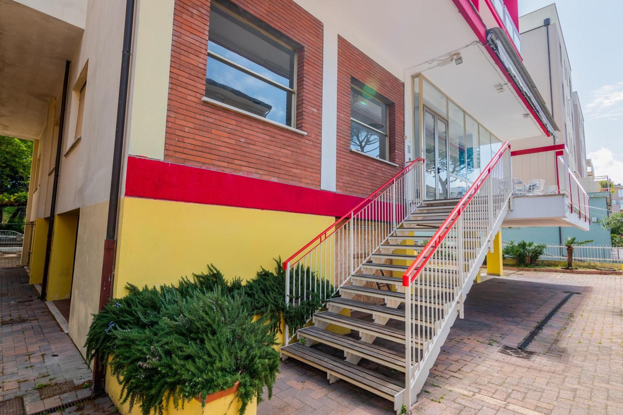 רימיני Hotel Serafini מראה חיצוני תמונה