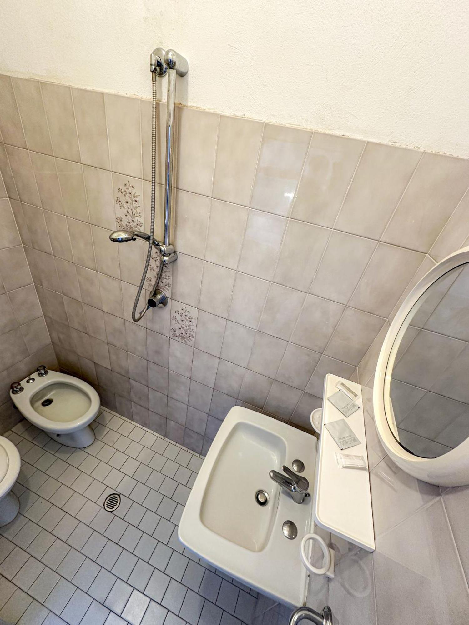 רימיני Hotel Serafini מראה חיצוני תמונה